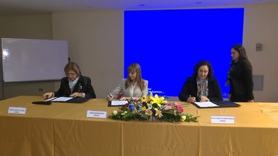 Gobierno y Asociación de Recursos Humanos firman importante convenio