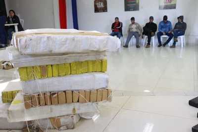 Antinarcóticos incauta cerca de una tonelada en Operación “Raven”