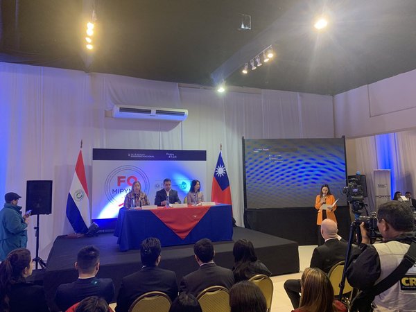 En el día internacional de MIPYMES, realizan Seminario de estrategias de apoyo al sector - .::RADIO NACIONAL::.