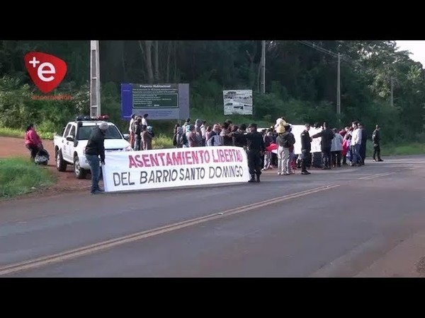 FAMILIAS DEL ASENTAMIENTO LIBERTAD EXIGEN COMPRA DE TERRENO