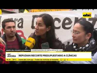 Repudian recorte presupuestario a clínicas - Tv - ABC Color