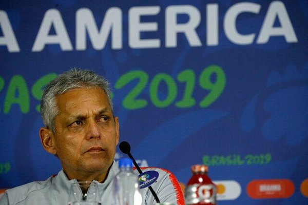 En Chile aseguran continuidad de Rueda post Copa América