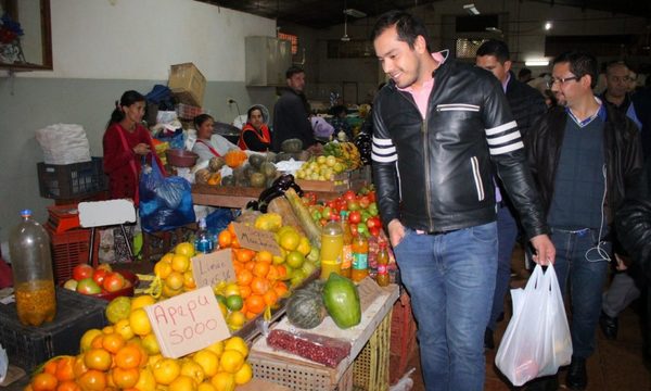 Pretende transformar feria en lugar turístico