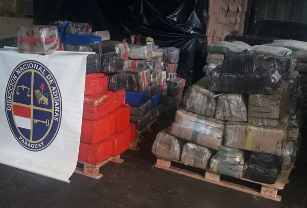 Decomisan camión cisterna con aproximadamente 4.400 kilos de marihuana » Ñanduti