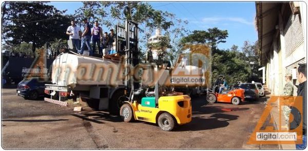 Cae camión cisterna cargado con droga que iba rumbo a Brasil