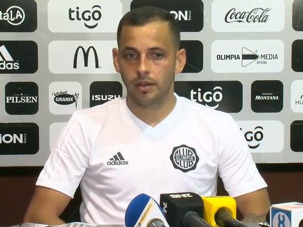 Luis De la Cruz, metido en el mundo Olimpia