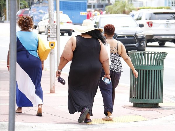 Estrógenos ayudan a las mujeres a evitar obesidad