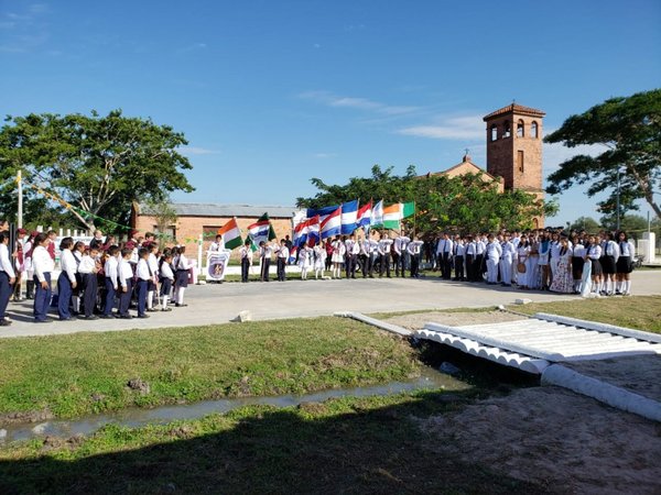 Celebran 114 años de Puerto Sastre en el Chaco