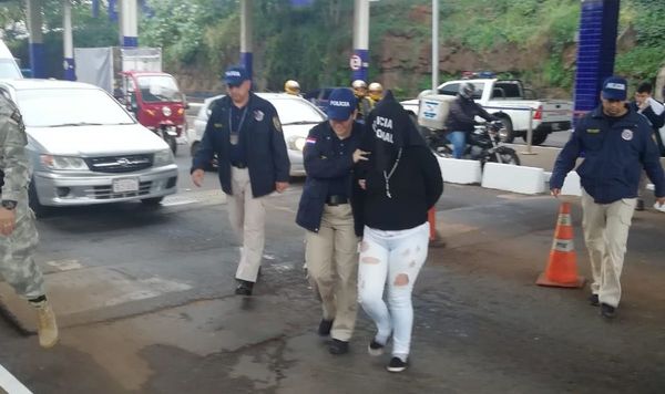 Expulsan a pareja de peligroso criminal brasileño