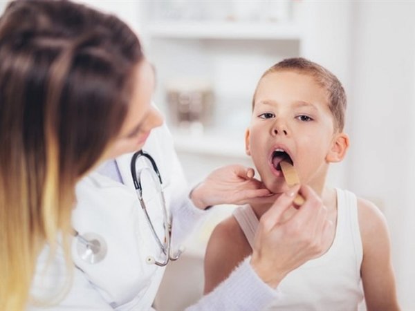 Alertan que consultas compulsivas al pediatra generan estrés en niños