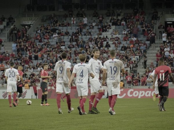 Los goles del triunfo de Cerro ante Atlético Paranaense