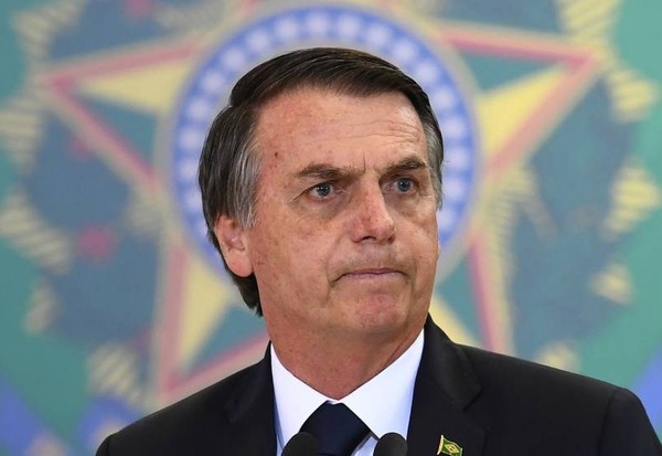 Bolsonaro dice que la captura de un militar brasileño en España 'perjudicó' a Brasil - Radio 1000 AM