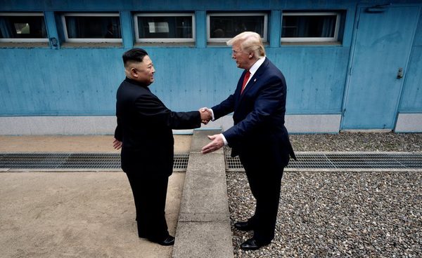 Donald Trump se reúne con Kim Jong Un: es el primer presidente de EEUU en pisar Corea del Norte