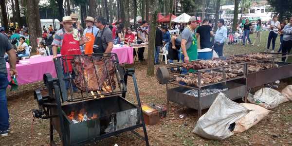 Cuarta edición de comilona de Teletón fue una fiesta exitosa