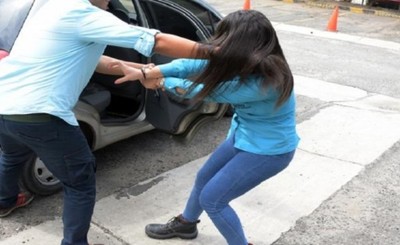 Niñas fueron raptadas en furgoneta