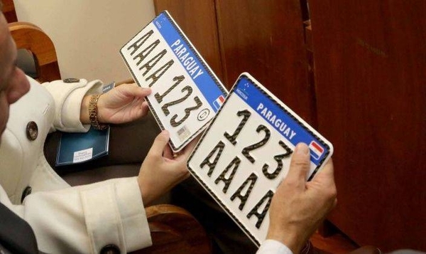 HOY / Nuevas chapas Mercosur entran en vigencia a partir de hoy