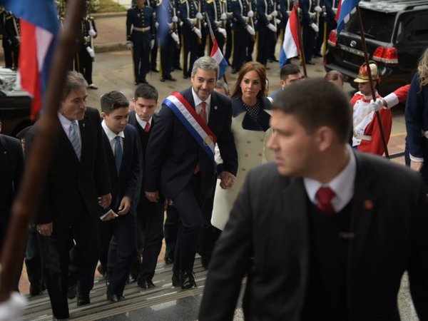 Mario Abdo presenta su primer informe de gestión al Congreso