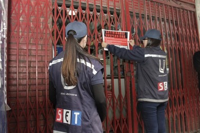 Cierran local en San Lorenzo por no expedir boletas legales | .::Agencia IP::.