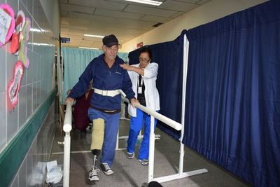 Director del Hospital de Luque niega trabas y dice que quiere evitar “falsas expectativas” - Nacionales - ABC Color