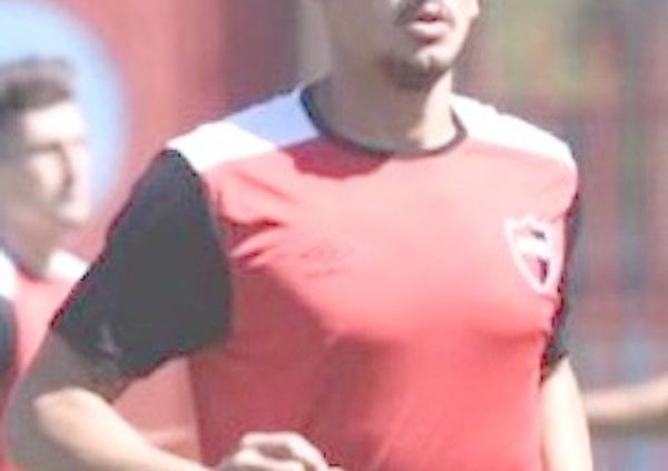 “Teo” Paredes ya no seguirá en el “Leproso”