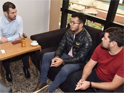 Choferes de Uber piden garantías para trabajar a Diputados