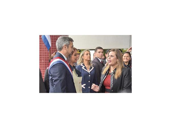 Kattya pide que plenaria ya trate el pedido de su pérdida de investidura