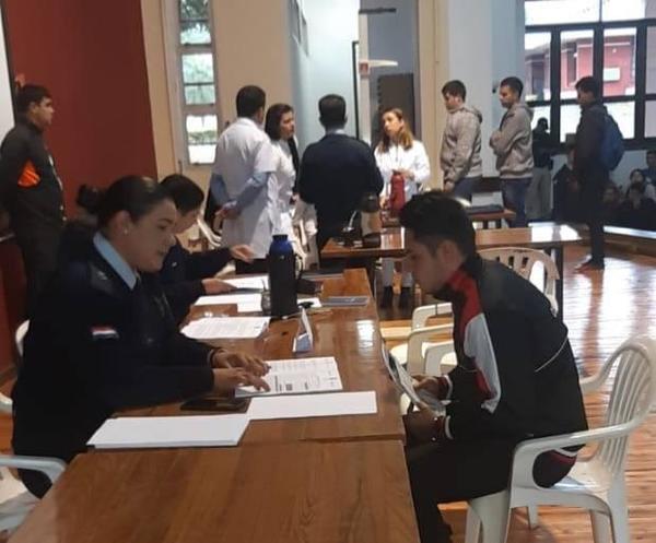 Inició periodo de inscripción para jóvenes que deseen postularse a policía