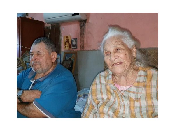 Abuelita pide subsidio para su hijo: "No quiero que pase necesidades cuando yo me muera"