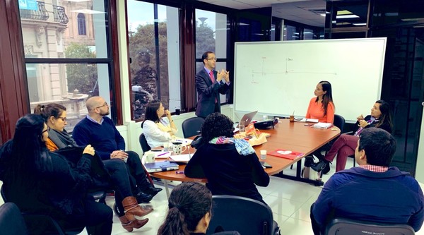 BECAL recibe cooperación de Colombia en materia de gestión de becas - .::RADIO NACIONAL::.