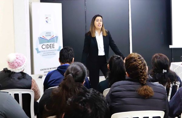 Analizan actualización y depuración permanente del RCP