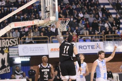 Olimpia Kings ganó el primer duelo final a San José