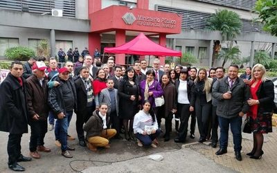 Más de 60 abogados del Este van a Asunción y exigen justicia para Ulises Quintana