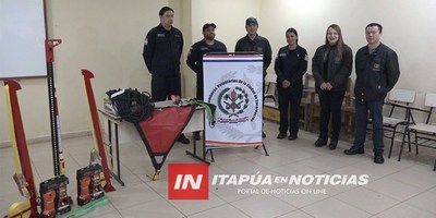 BOMBEROS PRESENTAN NUEVAS HERRAMIENTAS DE RESCATE