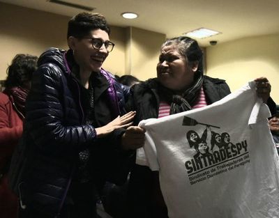 Mario Abdo promulga cambios a la ley del “Trabajo Doméstico” - Nacionales - ABC Color