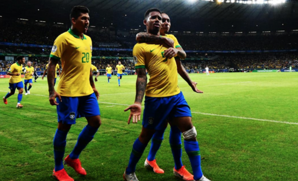 HOY / Brasil ilusiona a su gente con dejar la Copa en su país