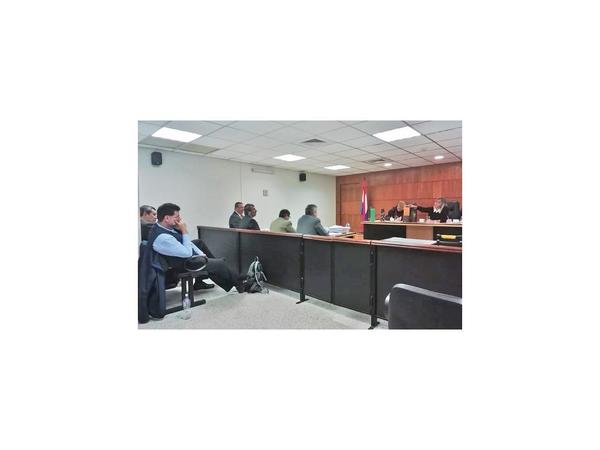 Pese a que compra de edificio fue legal, condenan a ex ministro Riart