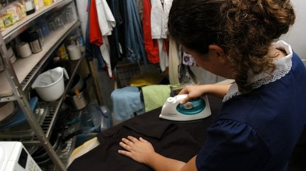 El Ejecutivo promulgó la ley de salario mínimo para el trabajo doméstico » Ñanduti