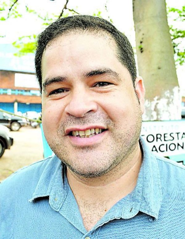 Acamparon para exigir la   imputación de “Tati” Urbieta - Política - ABC Color