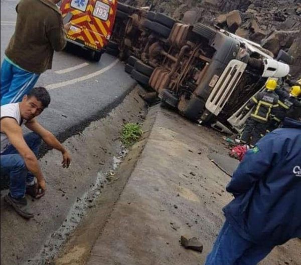 Camionero paraguayo fallece en accidente en Brasil