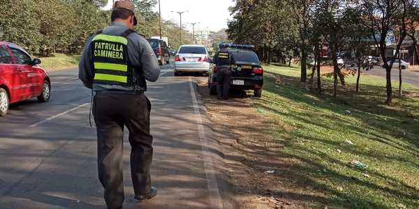 Agentes de Caminera hacen por adelantado su “agosto” con habilitaciones vencidas