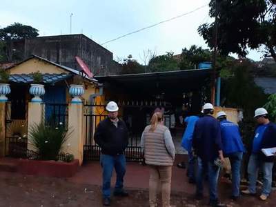 Cambio de medidores de la ANDE en Franco termina con un joven detenido