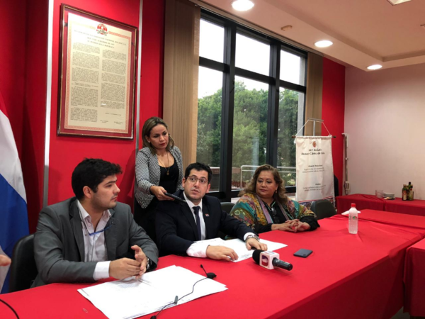 Buscan disminuir el hambre en Paraguay con el proyecto 'Pan para todos' - Radio 1000 AM