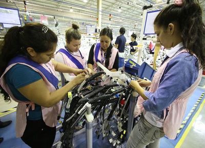 Gremio de maquiladoras confía en llegar a un acuerdo con Brasil