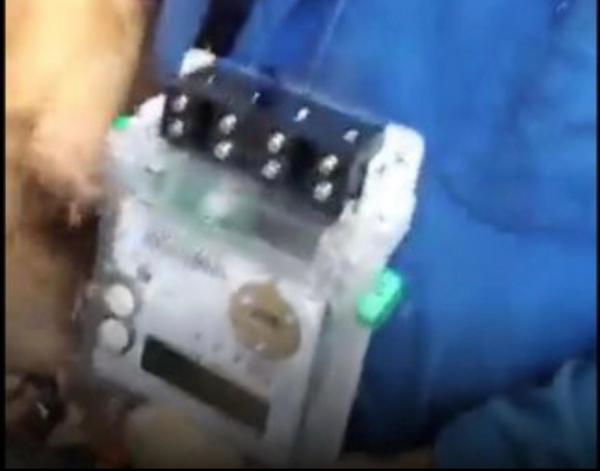 Se opuso a que la ANDE le instale el medidor "chino" y quedó preso