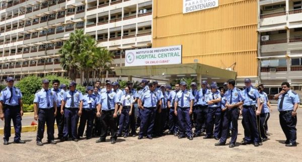 SST dispuesta a cumplir con indemnizaciones de ex guardias del IPS » Ñanduti