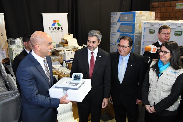 Equipamientos médicos para USF beneficiará a unas 100. 000 personas - .::RADIO NACIONAL::.
