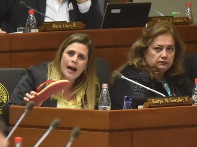 Diputados rechazaron tratar pérdida de investidura de Kattya González » Ñanduti