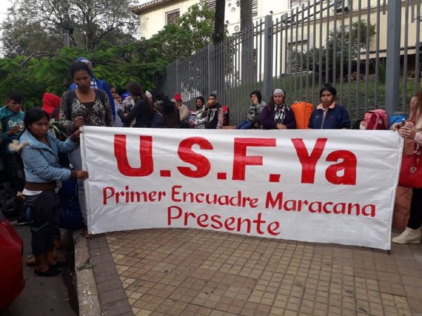 Viajaron 200 kilómetros para reclamar Unidad de Salud Familiar