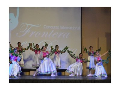 Concurso reúne a bailarinas internacionales en Encarnación