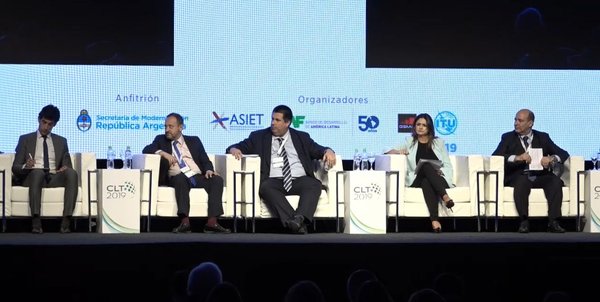 Comité estratégico de 5 ministerios apoyará la rápida implementación de la Agenda Digital, señaló ministro | .::Agencia IP::.
